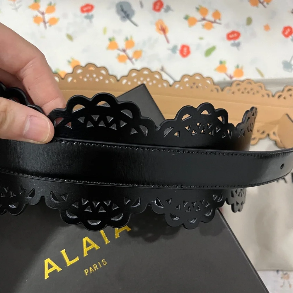 Alaïa Black Scalloped Laser-Cut Leather Waist Belt